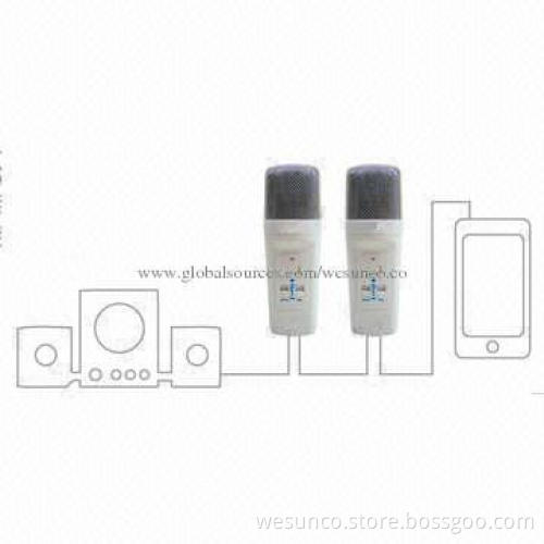 Wired handheld microphone with LCD